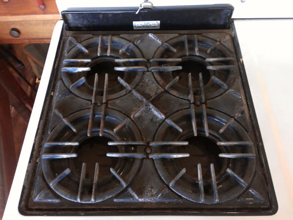Old Norge Gas Stove